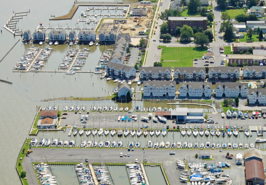 hdg-log-pond-marina